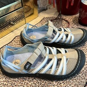 JBU:  walking sandal shoes. Size 7